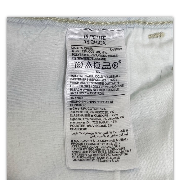 Old Navy Rockstar Super Skinny Ankle Jeans 18 Petite Light Blue Distressed - Picture 11 of 14